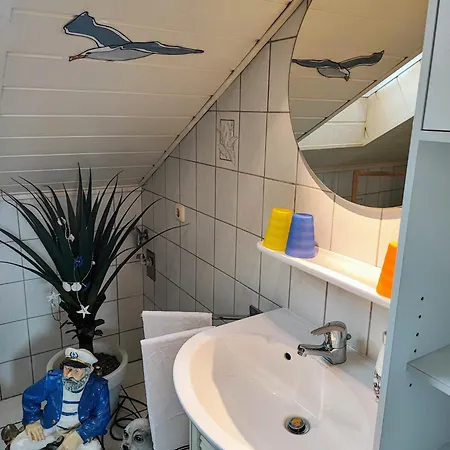 Ferienwohnung In Ruhiger Lage شقة *